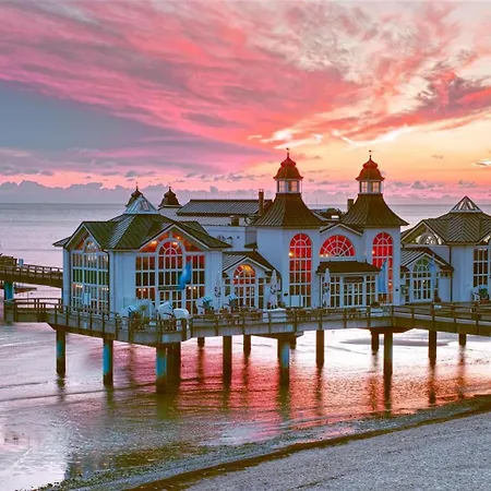 Schoenes Mit Balkon Im Ostseebad - Zentral