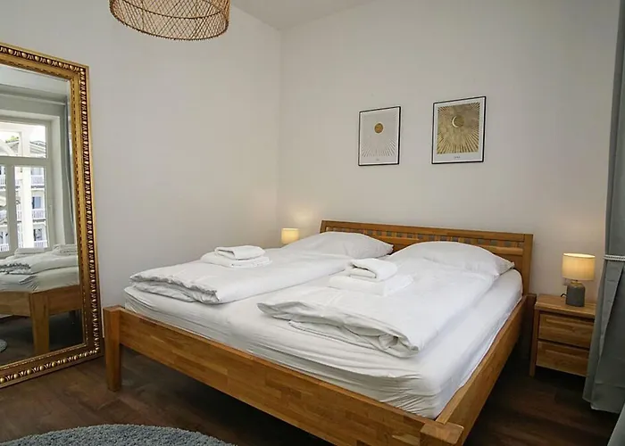 Schoenes Mit Balkon Im Ostseebad - Zentral *